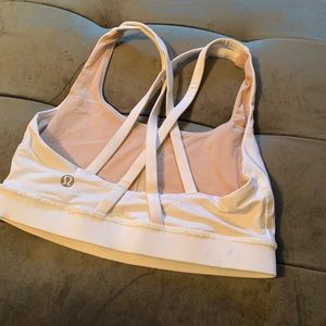 White lululemon bra size 4